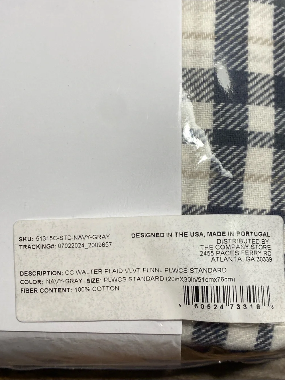 NWT The Company Store White & Navy Plaid Velvet Flannel Pillowcase Set of 2